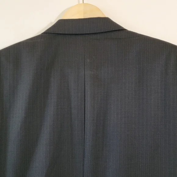 Jos. A. Bank Tailored Fit Traveler's Collection 100% Wool Sport Coat 42L Black